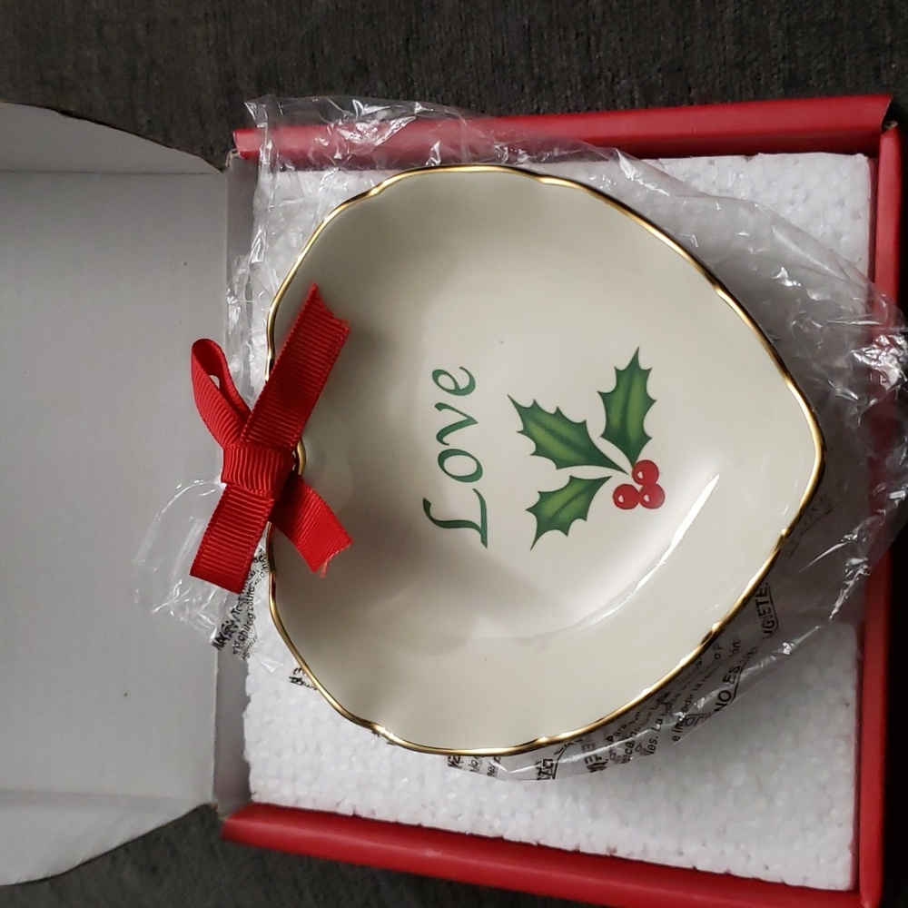 LENOX Love Heart Shaped Dish NWT